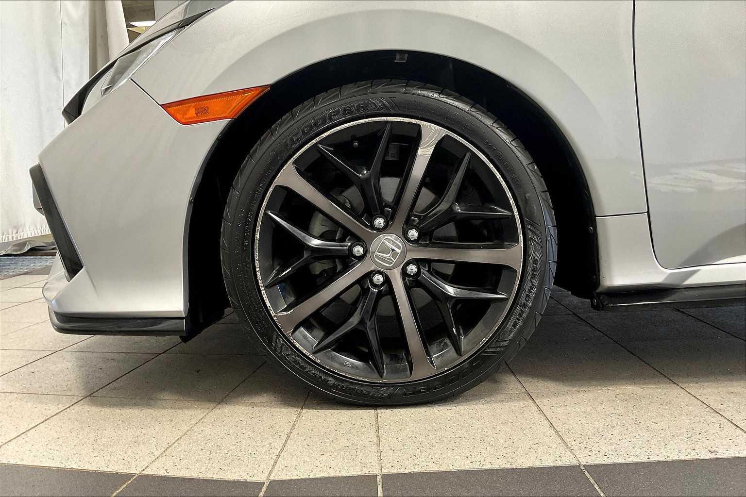2020 Honda Civic Hatchback Sport - Photo 7