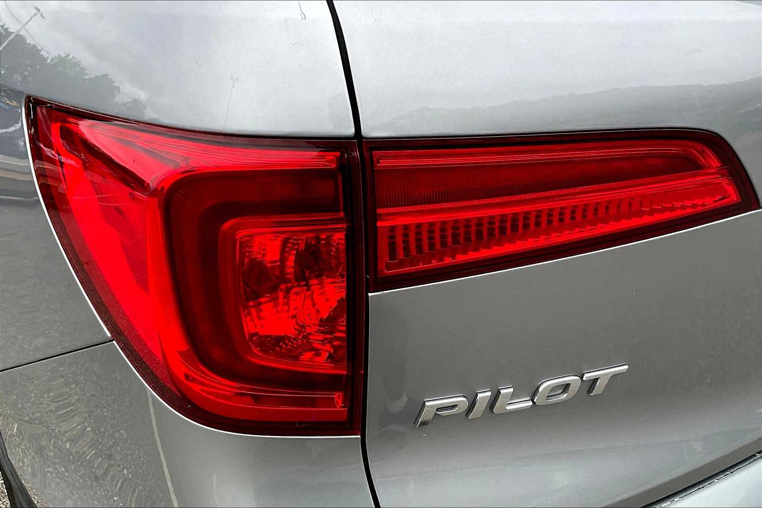 2017 Honda Pilot EX-L - Photo 42