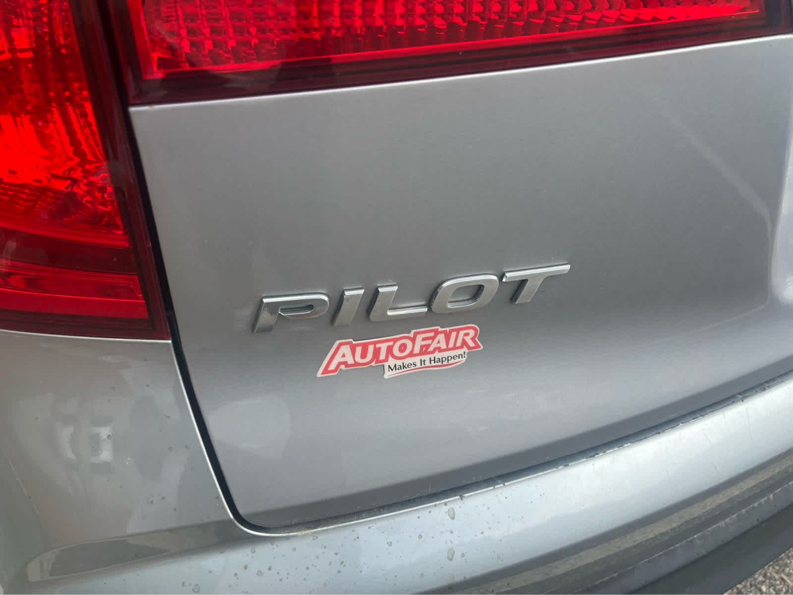 2017 Honda Pilot EX-L - Photo 8