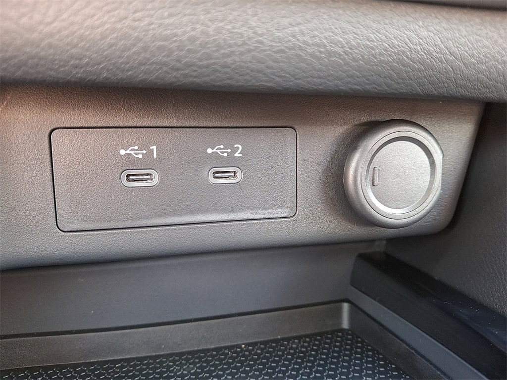 2025 Nissan Rogue S - Photo 16
