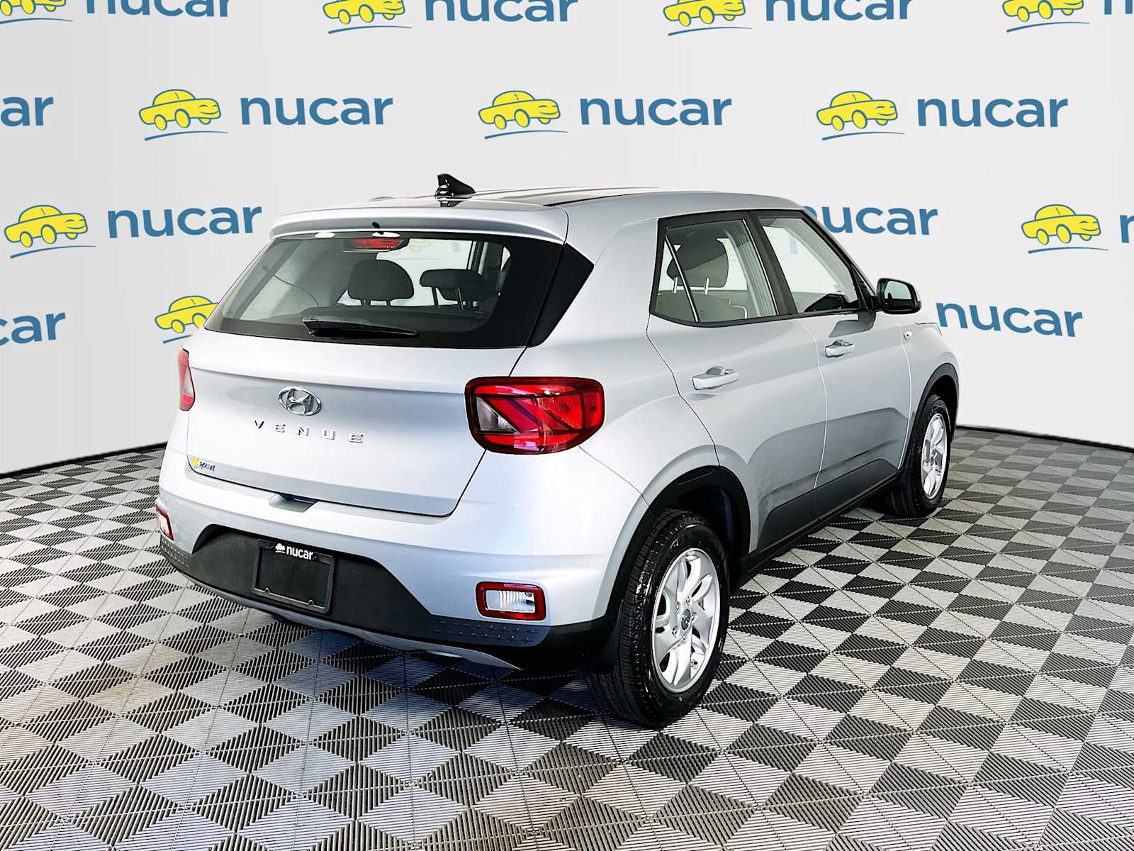 2022 Hyundai Venue SE - Photo 7