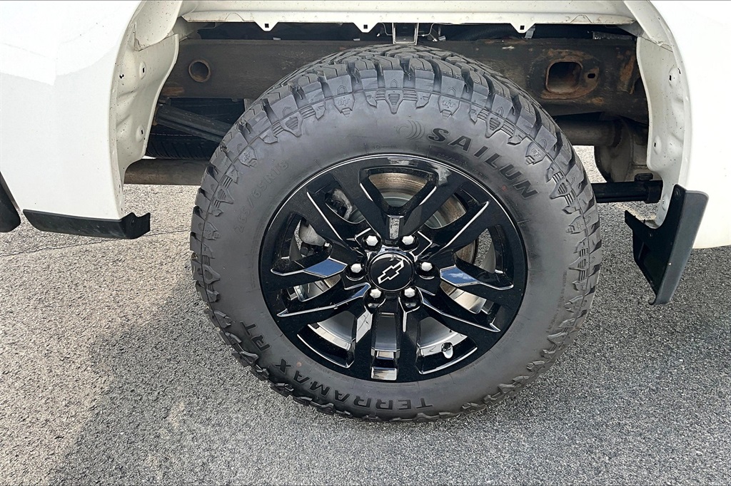 2020 Chevrolet Silverado 1500 RST - Photo 7