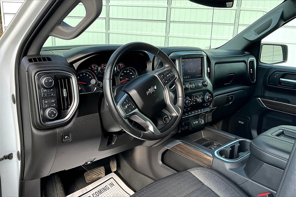 2020 Chevrolet Silverado 1500 RST - Photo 8