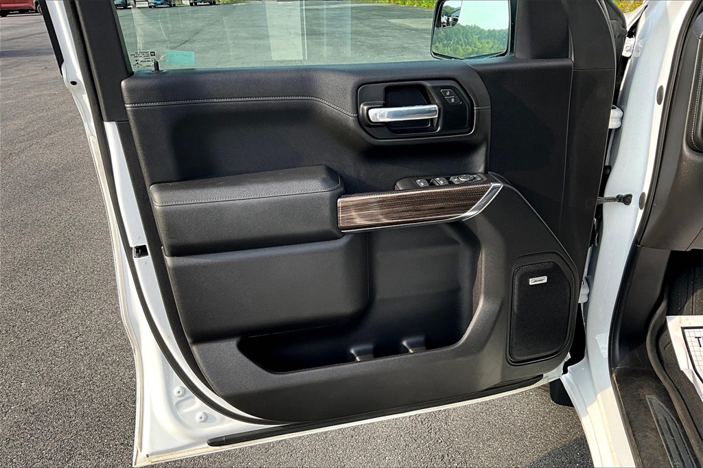 2020 Chevrolet Silverado 1500 RST - Photo 9