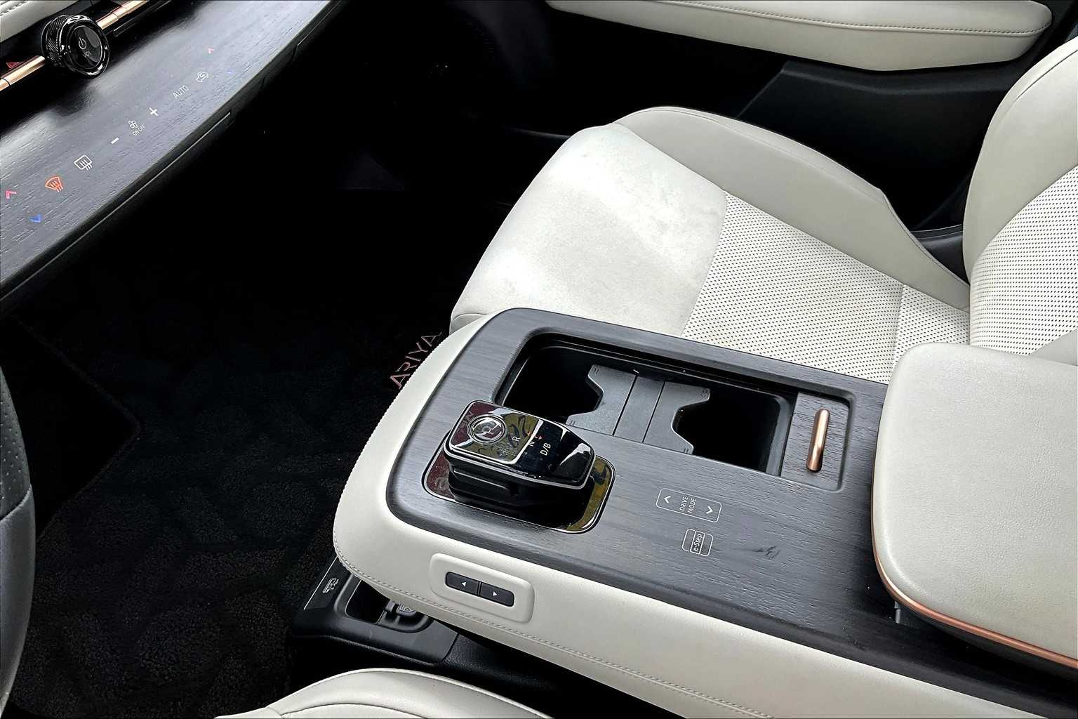 2023 Nissan Ariya ENGAGE - Photo 20