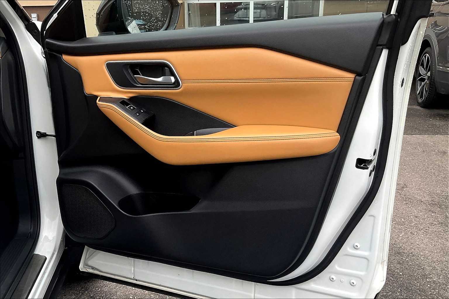 2023 Nissan Rogue Platinum - Photo 12