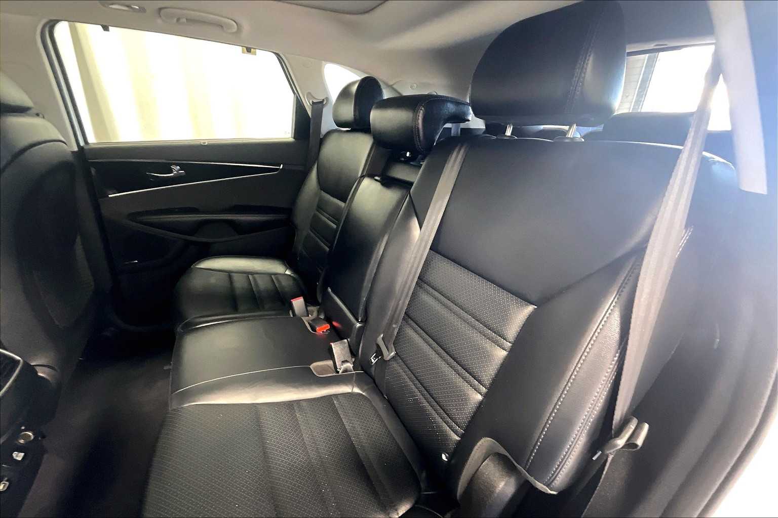 2019 Kia Sorento EX V6 - Photo 15