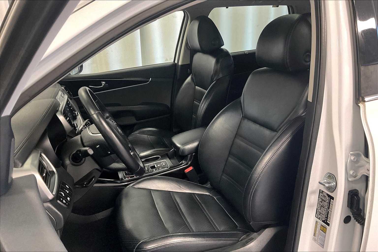 2019 Kia Sorento EX V6 - Photo 10