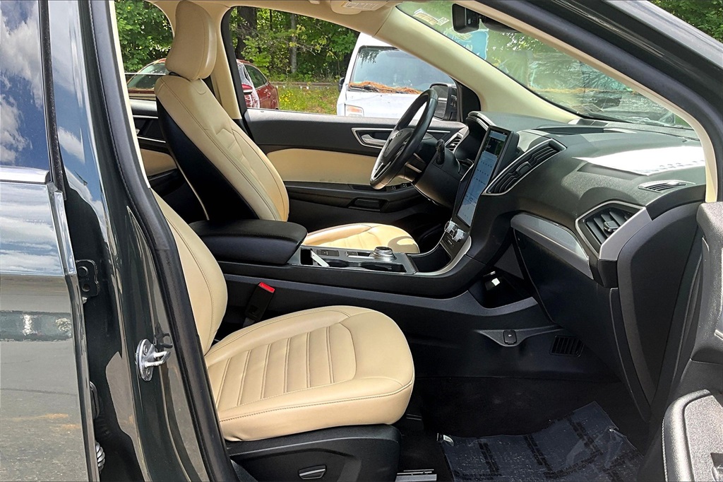 2022 Ford Edge SEL - Photo 14