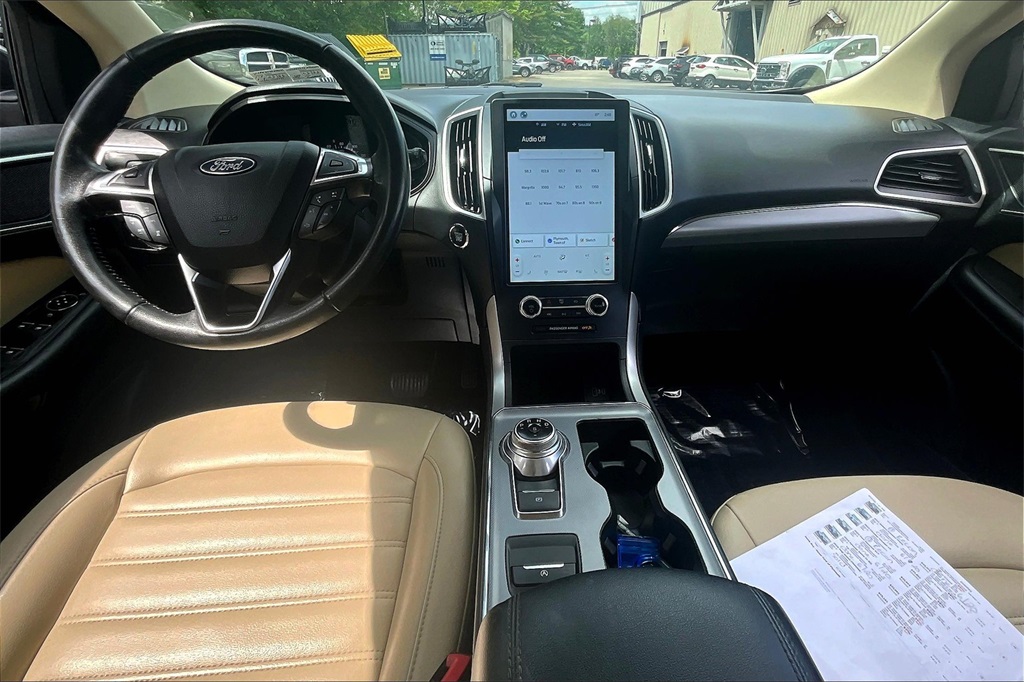 2022 Ford Edge SEL - Photo 21