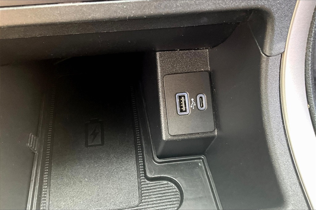 2022 Ford Edge SEL - Photo 27