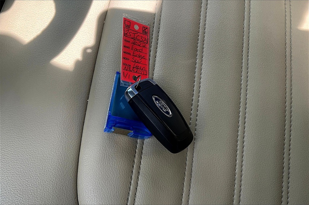 2022 Ford Edge SEL - Photo 30