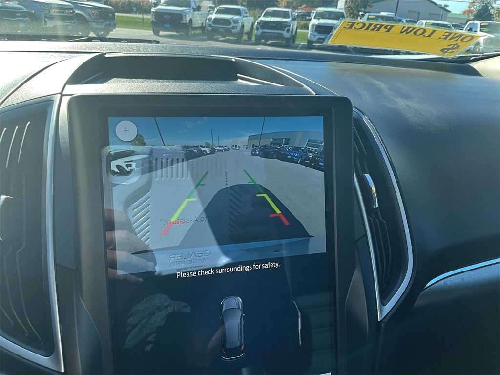 2022 Ford Edge SEL - Photo 19