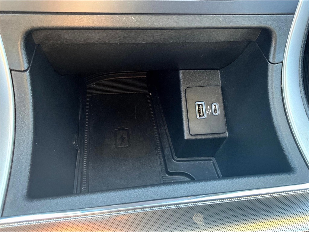 2022 Ford Edge SEL - Photo 26