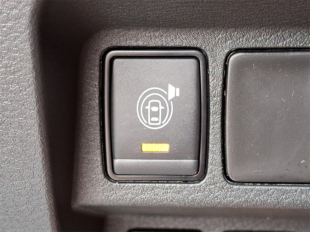 2026 Nissan Frontier SV - Photo 18