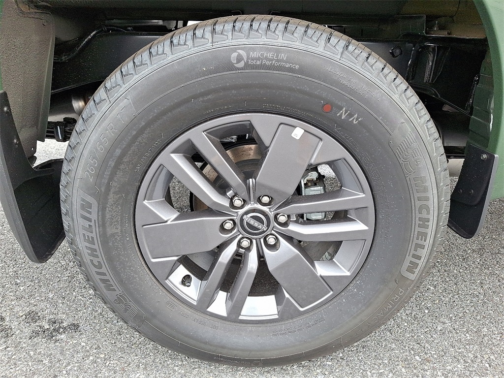 2026 Nissan Frontier SV - Photo 5