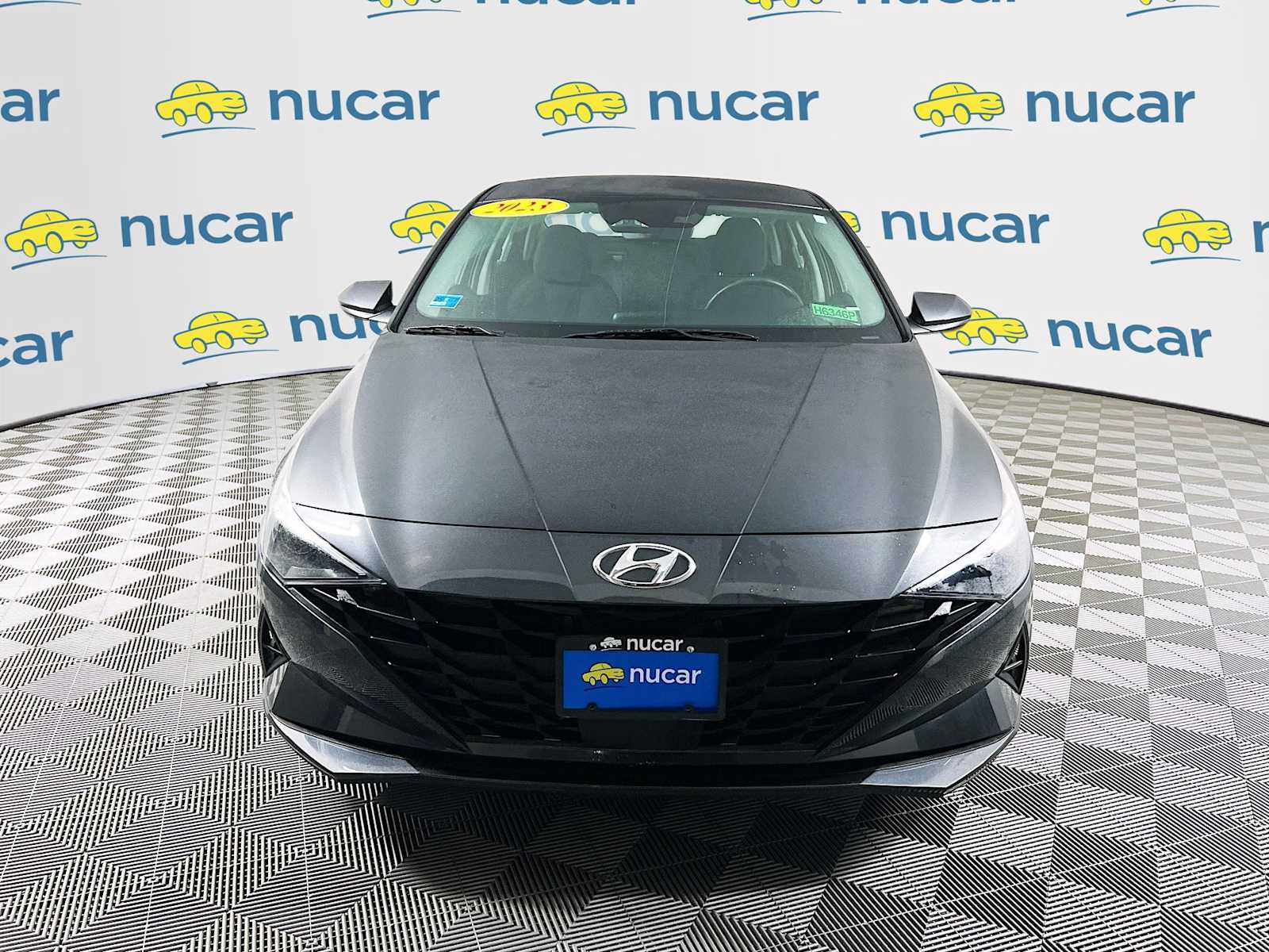 2023 Hyundai Elantra SEL - Photo 2