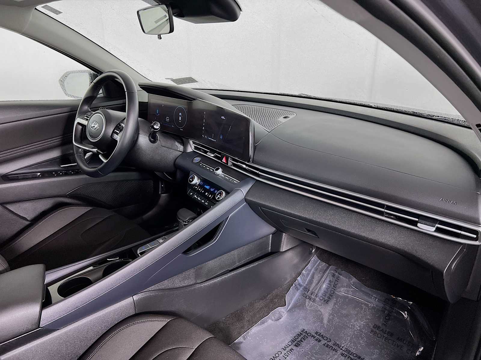 2023 Hyundai Elantra SEL - Photo 27