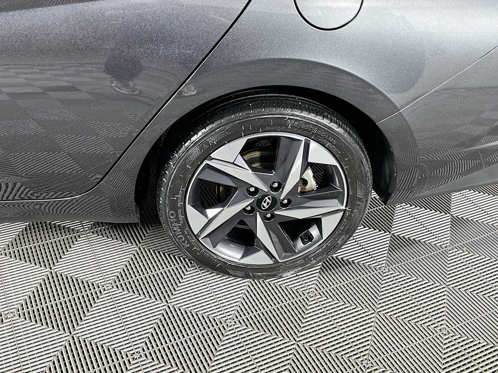 2023 Hyundai Elantra SEL - Photo 29