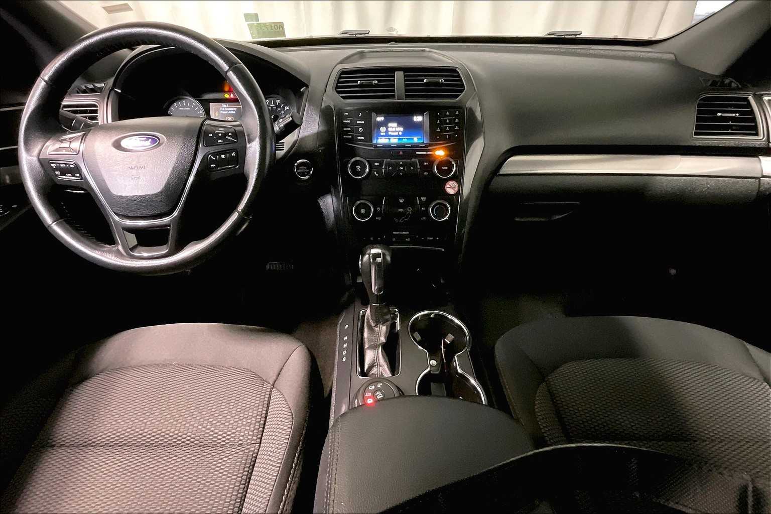 2019 Ford Explorer XLT - Photo 22