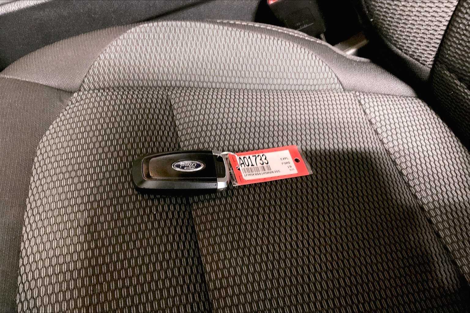 2019 Ford Explorer XLT - Photo 31