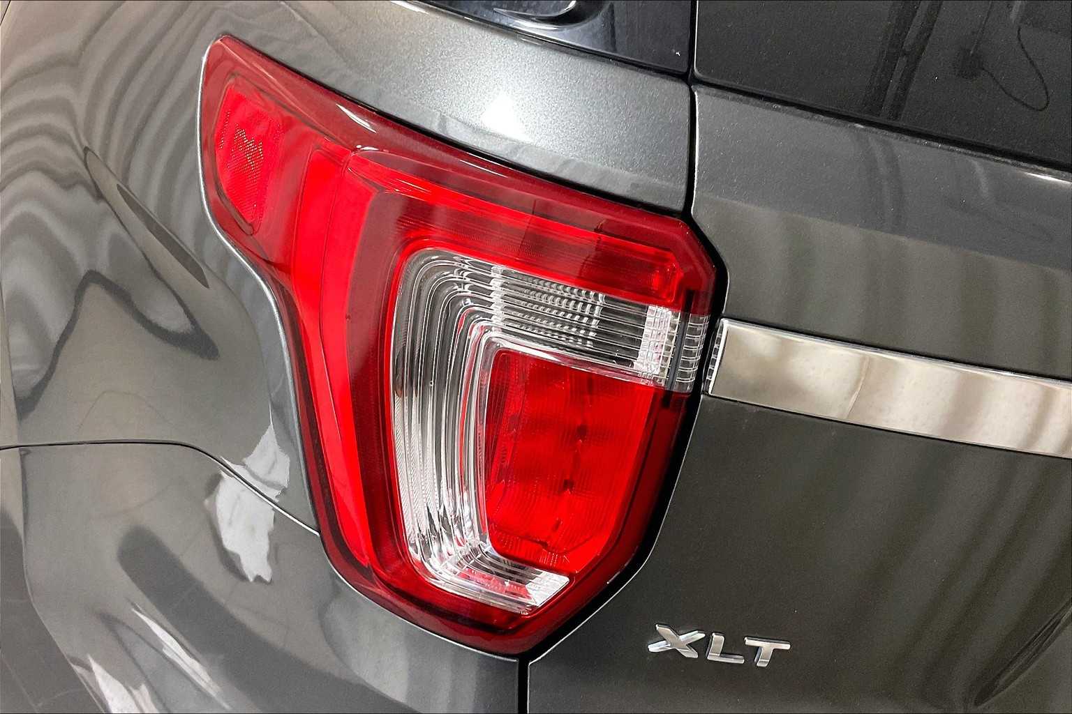 2019 Ford Explorer XLT - Photo 34
