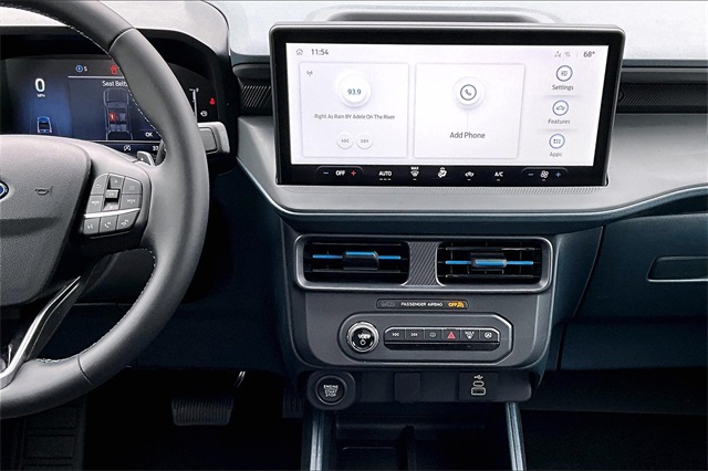 2025 Ford Maverick  - Photo 8