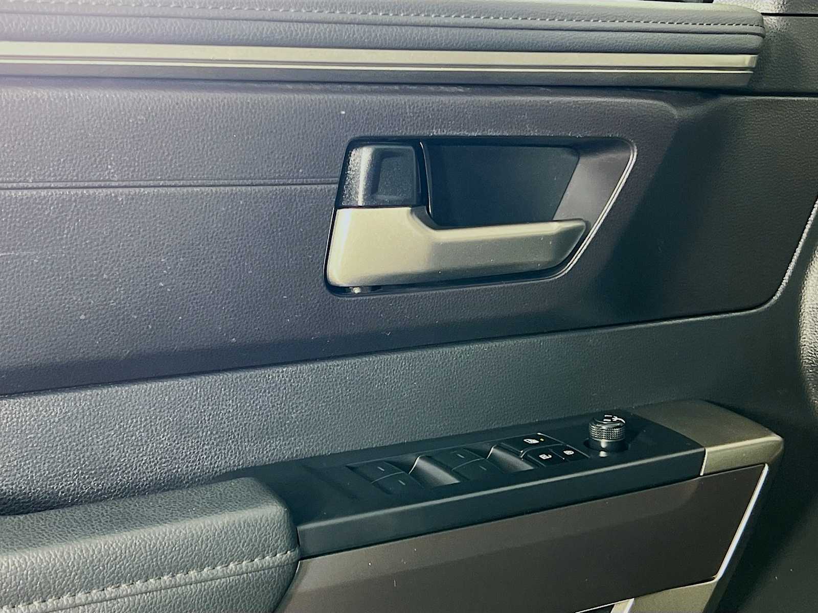 2023 Toyota Tundra SR5 - Photo 17