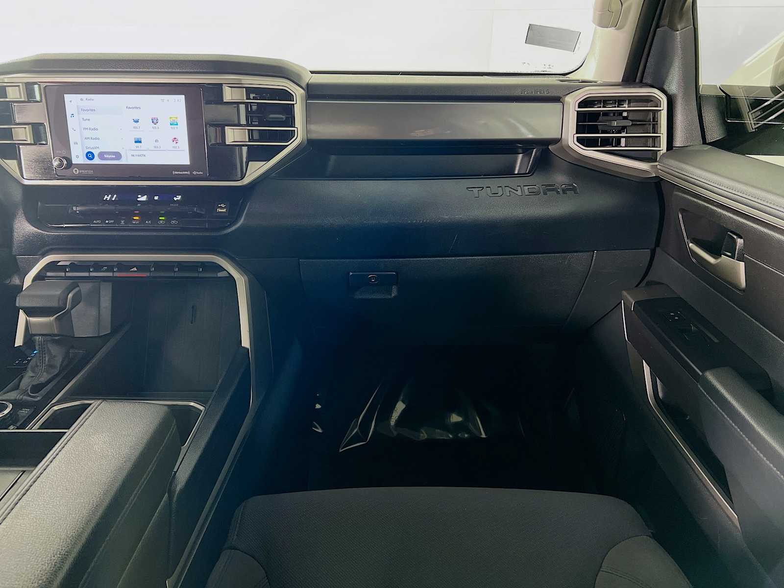 2023 Toyota Tundra SR5 - Photo 22