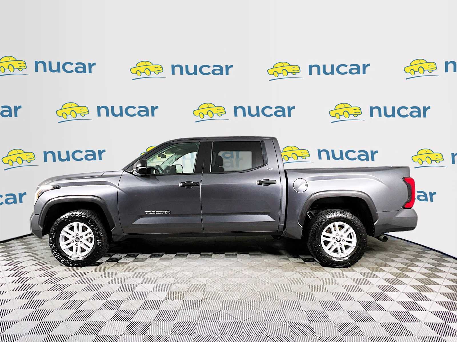 2023 Toyota Tundra SR5 - Photo 4