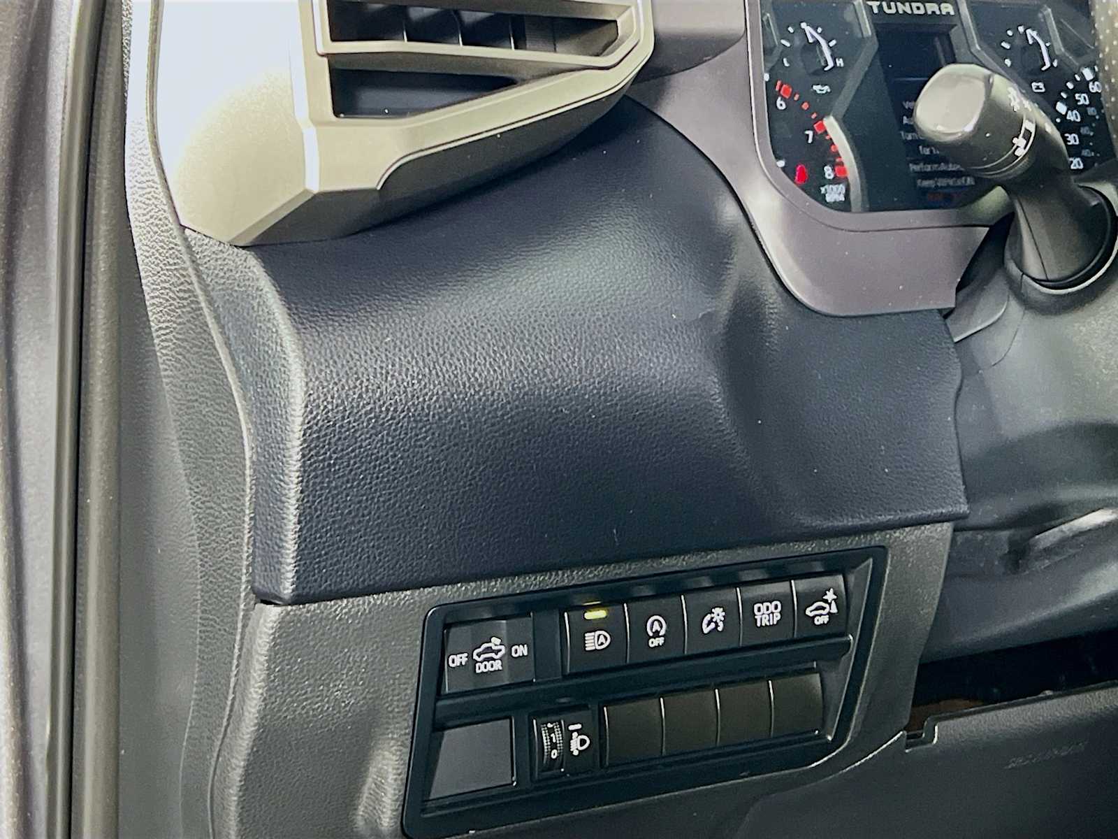 2023 Toyota Tundra SR5 - Photo 10