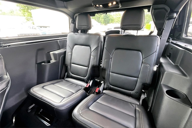 2025 Ford Bronco Badlands - Photo 11
