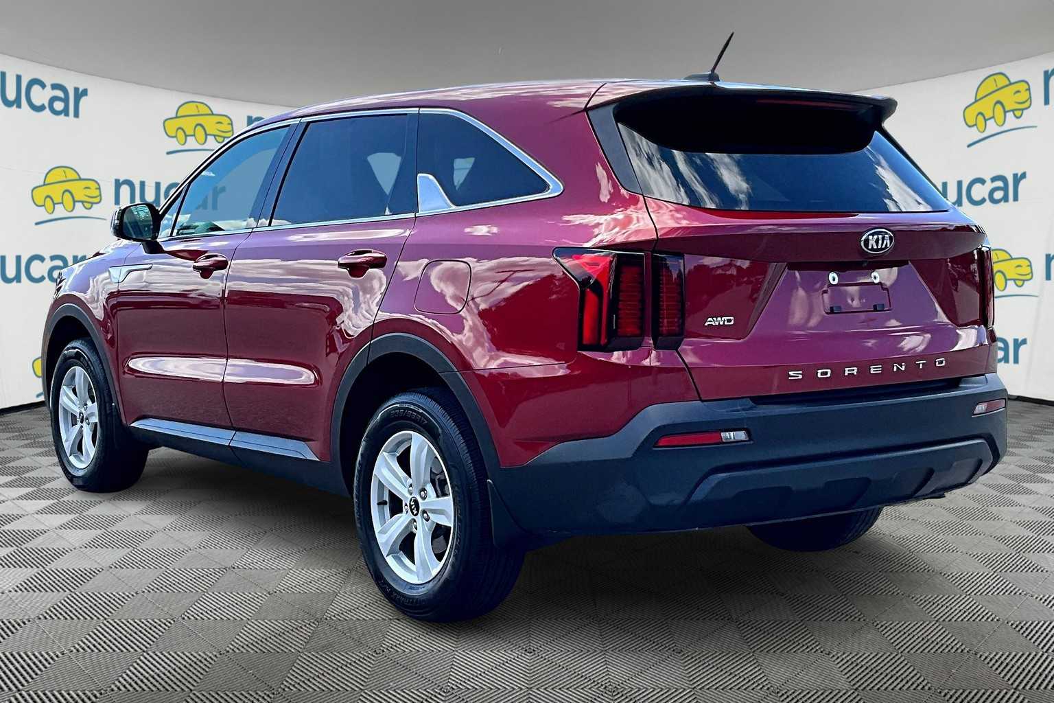 2021 Kia Sorento LX - Photo 4