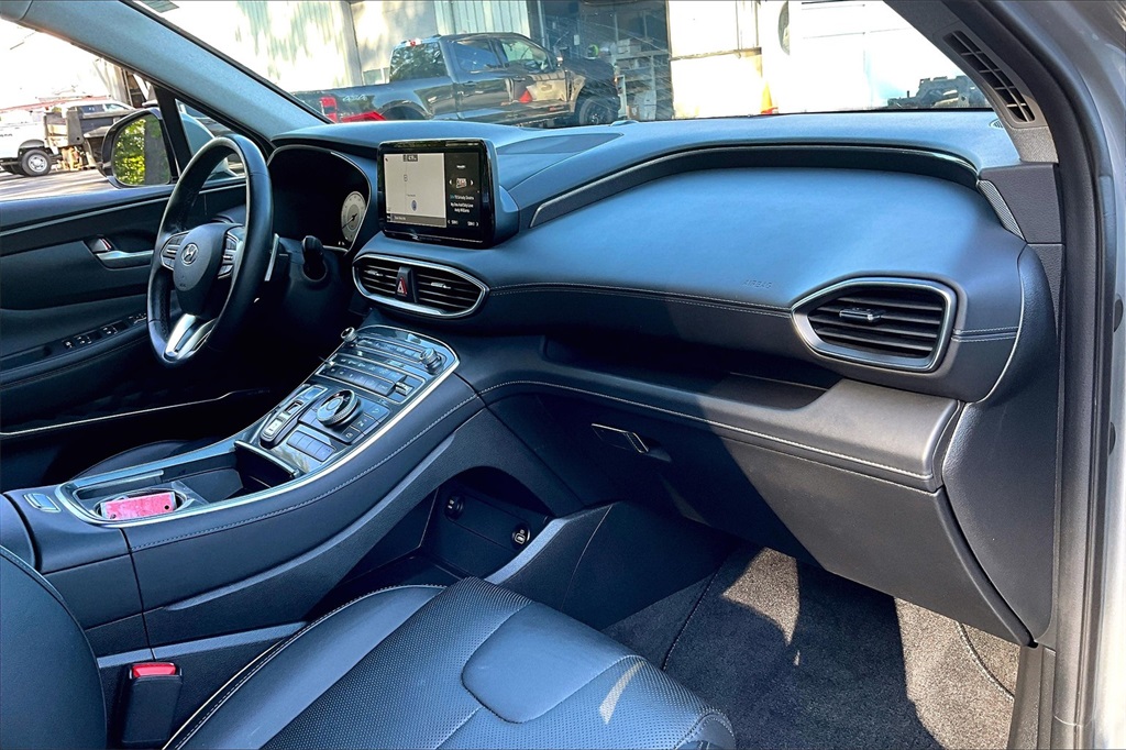 2022 Hyundai Santa Fe Limited - Photo 14