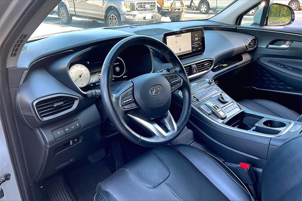 2022 Hyundai Santa Fe Limited - Photo 8