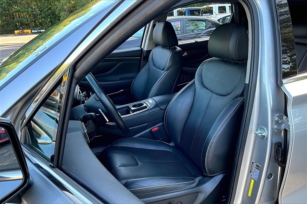 2022 Hyundai Santa Fe Limited - Photo 10