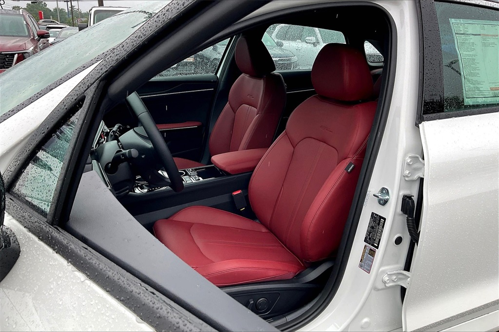 2026 Kia K5 GT-Line - Photo 11