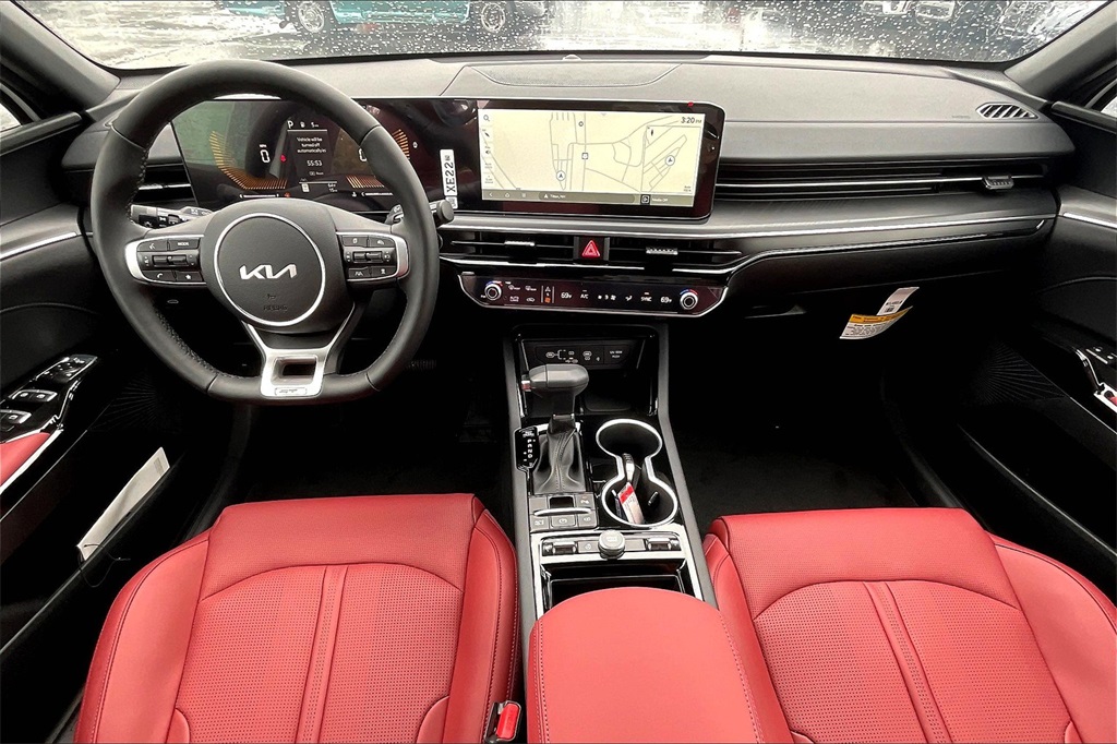 2026 Kia K5 GT-Line - Photo 12