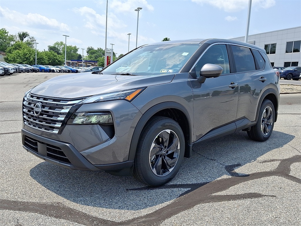 2025 Nissan Rogue SV - Photo 2