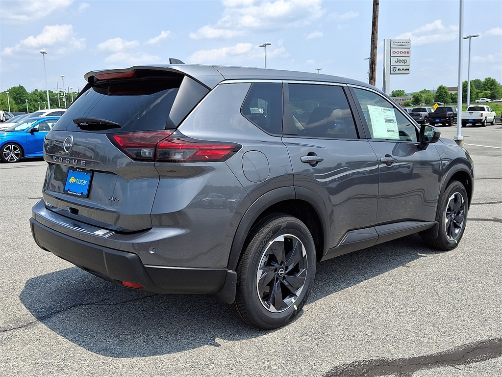 2025 Nissan Rogue SV - Photo 4