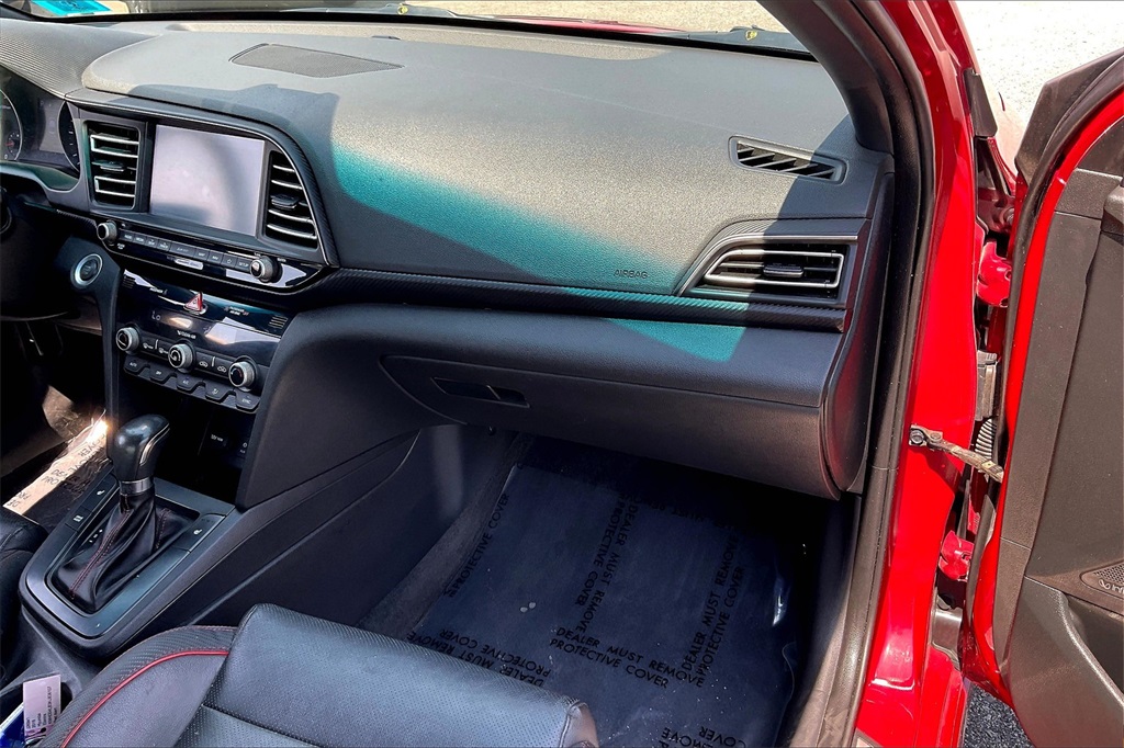 2019 Hyundai Elantra Sport - Photo 12