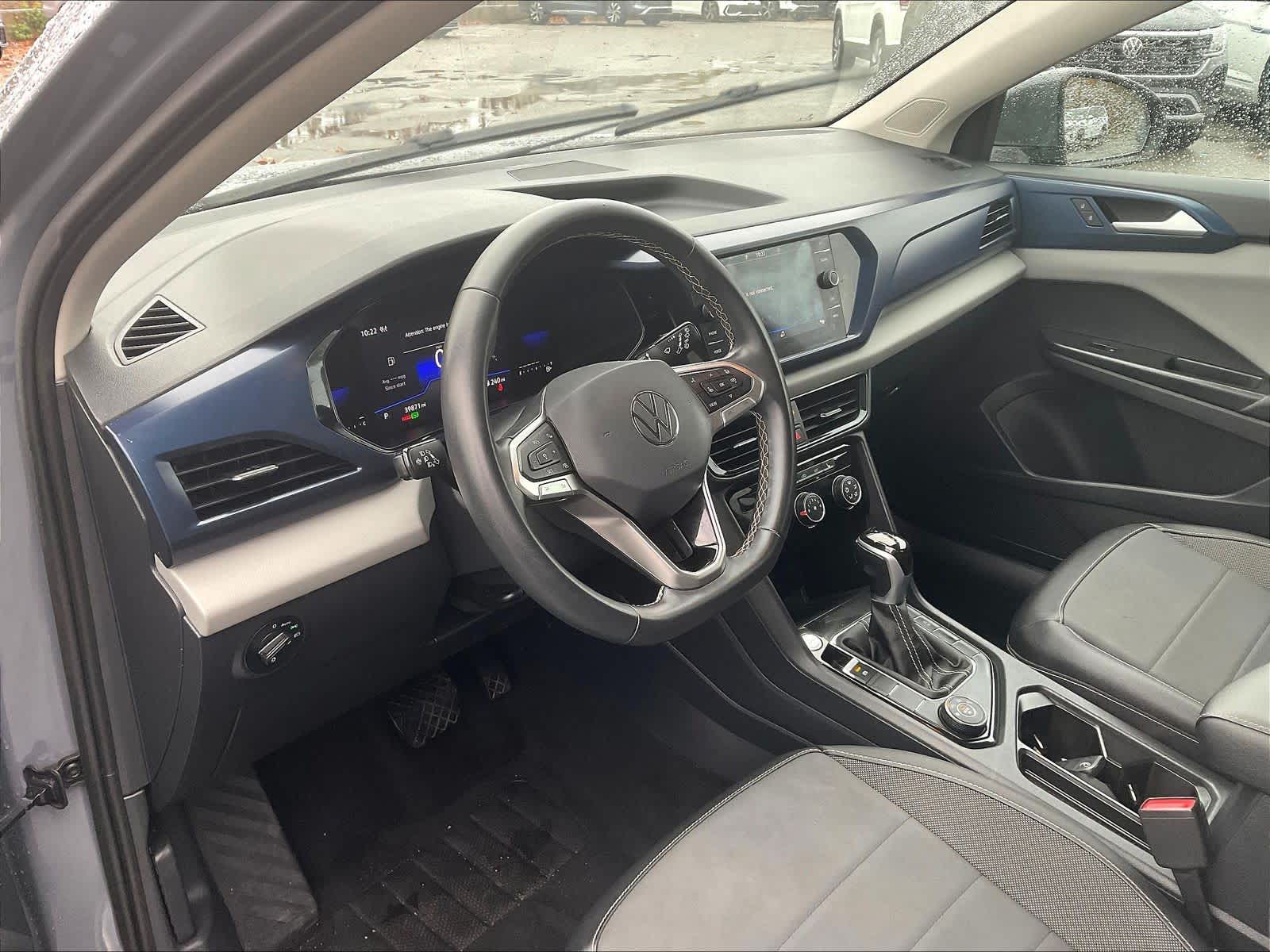 2023 Volkswagen Taos SE - Photo 8