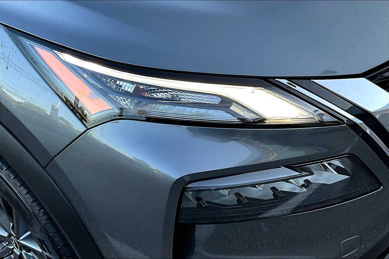 2023 Nissan Rogue S - Photo 31