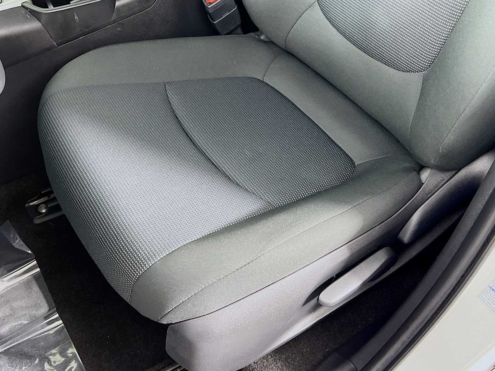 2022 Toyota RAV4 Hybrid LE - Photo 19