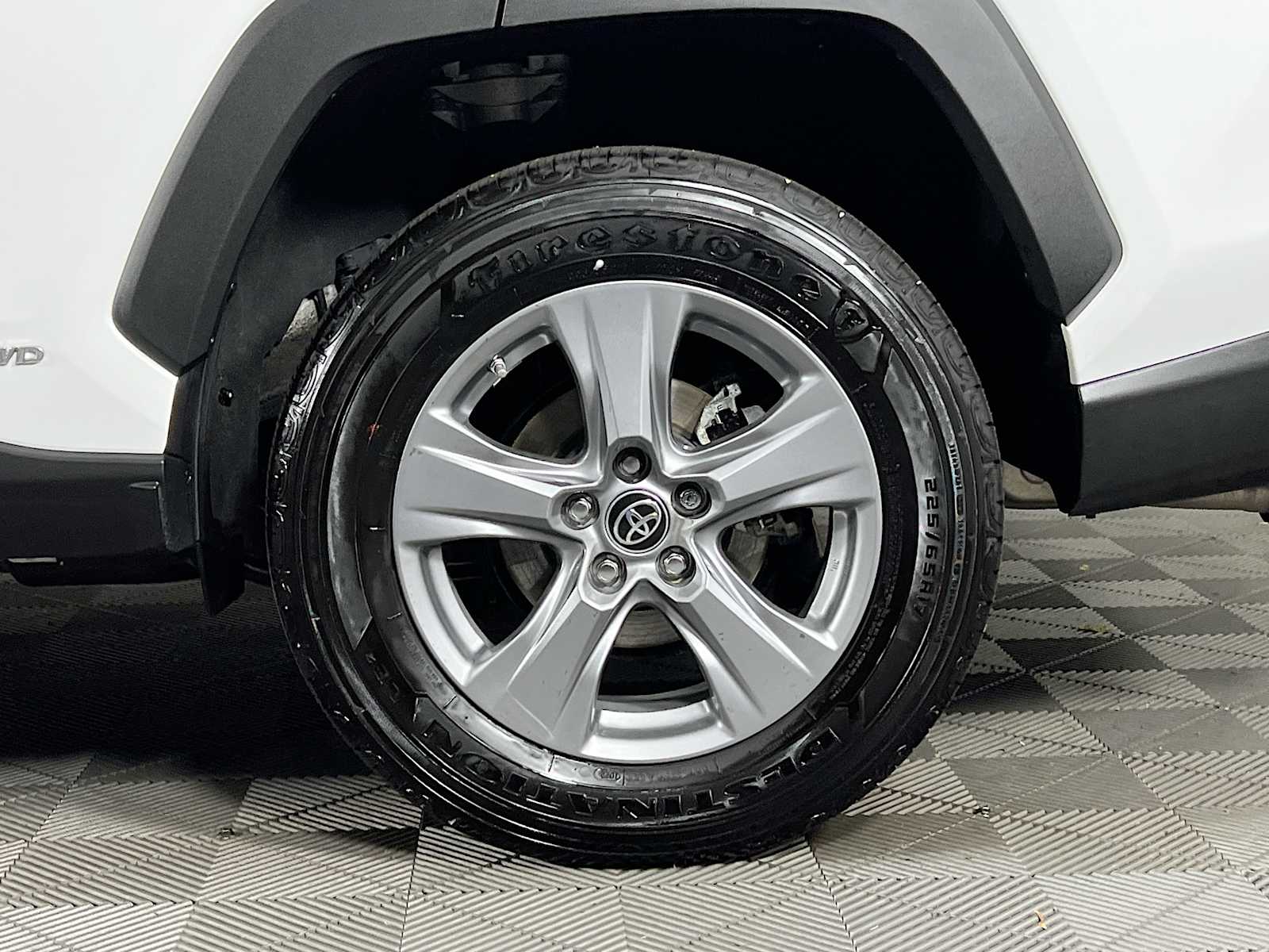 2022 Toyota RAV4 Hybrid LE - Photo 30