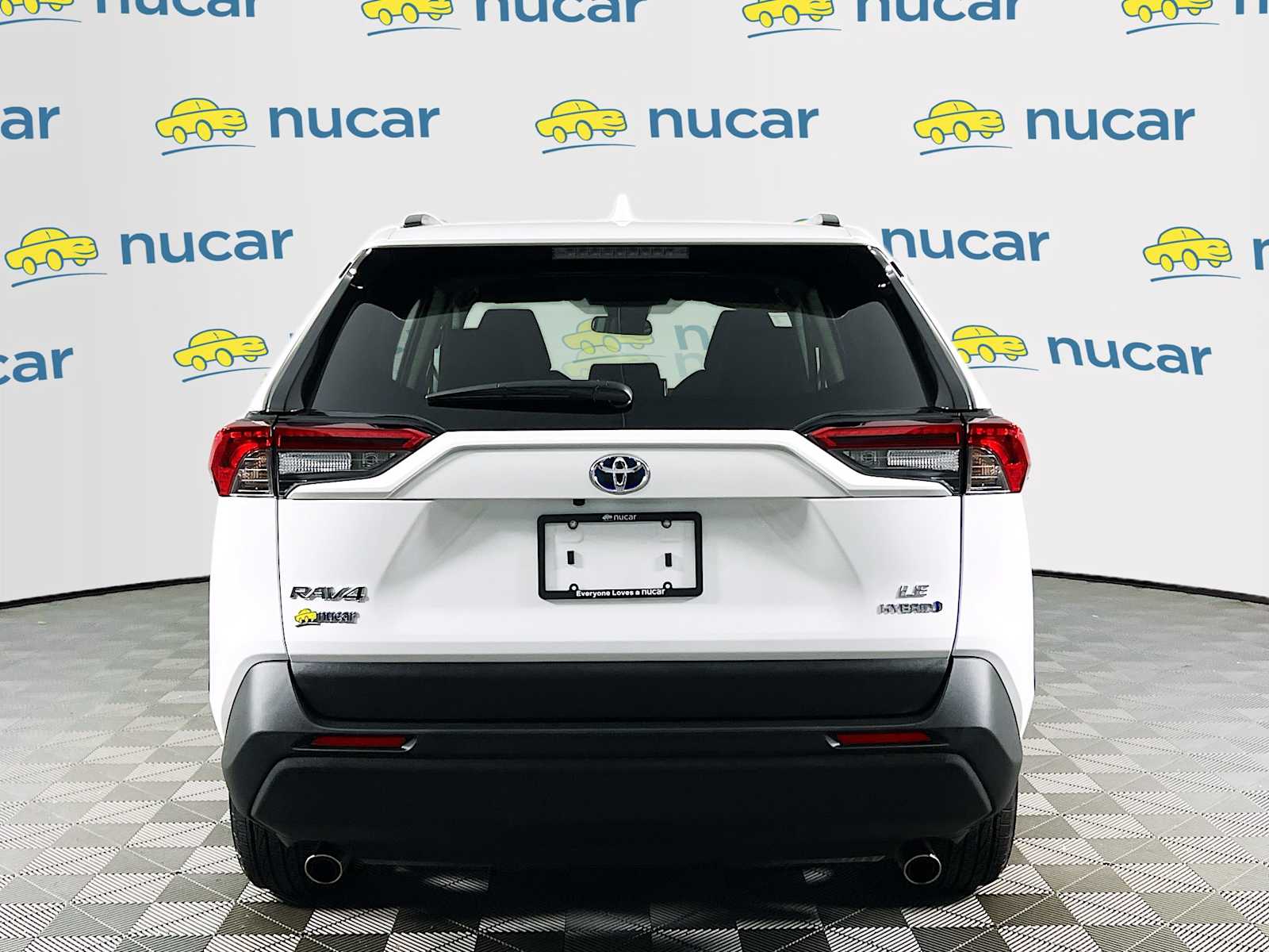 2022 Toyota RAV4 Hybrid LE - Photo 6