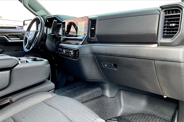 2022 Chevrolet Silverado 1500 RST - Photo 13