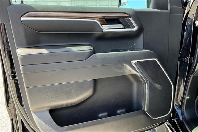 2022 Chevrolet Silverado 1500 RST - Photo 9