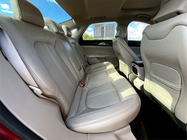 2016 Lincoln MKZ Base - Photo 15