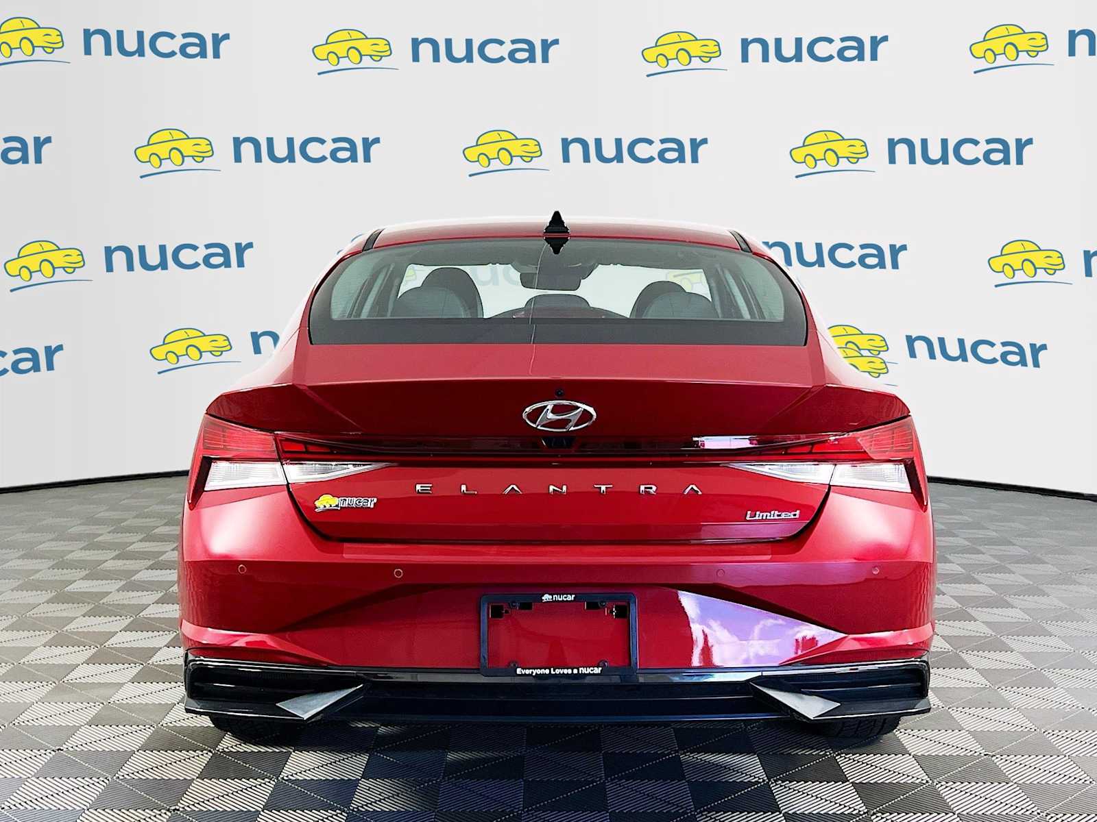 2023 Hyundai Elantra Limited - Photo 6